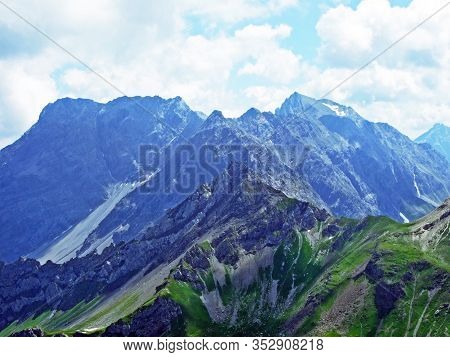 View From The Naafkopf Alpine Peak Located In Ratikon Border Alpine Mountain Massif Or Rätikon Grenz