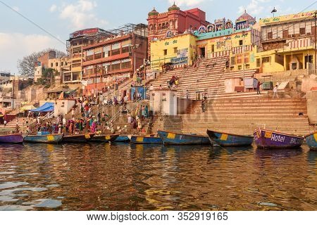 Varanasi, India - March 18, 2019: View Of Kedar Ghat On The Ganges River In The Morning