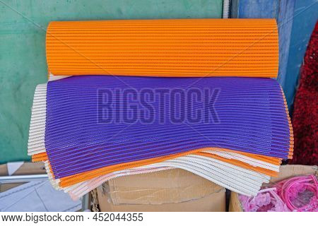 Colourful Bathroom Floor Mats Material In Roll