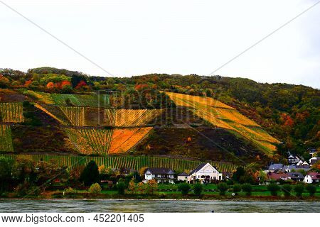 Namedy, Germany - 10 27 2020: Waterfront Of Leutesdorf With Autumn Background