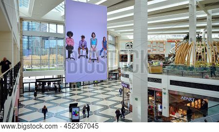 Warsaw, Poland. 5 April  2022.  Interior Of Modern Shopping Center Galeria Arkadia