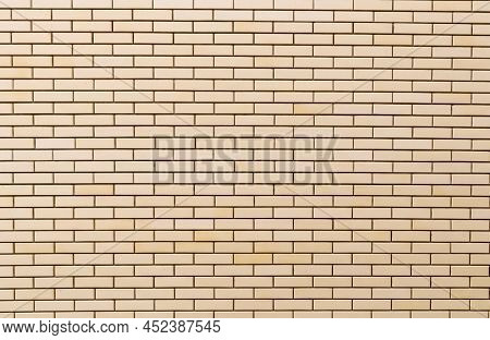 The patternt  from the brick wall yellow color