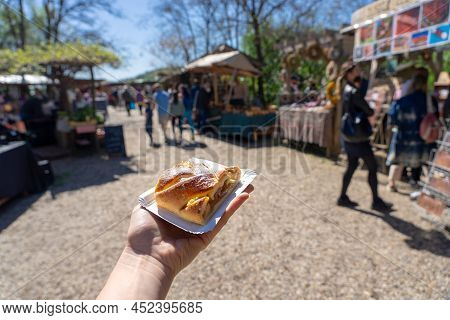 Kaptalantoti Liliomkerti Farmers Market Fair In Kali Basin