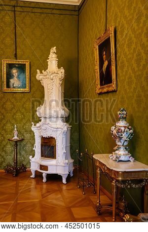 Lazne Kynzvart, Bohemia, Czech Republic, 7 August 2021: Metternich Representative Chateau Or Castle 