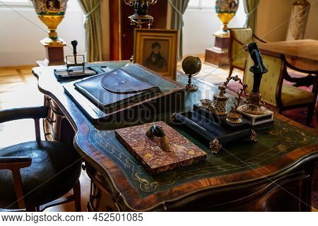 Lazne Kynzvart, Bohemia, Czech Republic, 7 August 2021: Metternich Representative Chateau Or Castle 