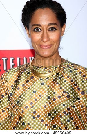 LOS ANGELES - 29 APR: Tracee Ellis Ross arriva presso la Premiere di Los Angeles 