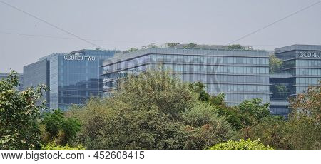 Mumbai, Maharashtra, India, April 04 2022: Godrej Two, The Headquarter Complex Of Godrej Industries 
