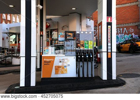 Barcelona, Spain - October 7, 2021: Repsol Gas Station In Barcelona, Spain. Repsol Is A Major Spanis