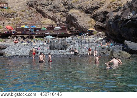 Madeira, Portugal - August 28, 2021: This Is A Small Beach On The Rocks At The Point Cais Do Sardinh