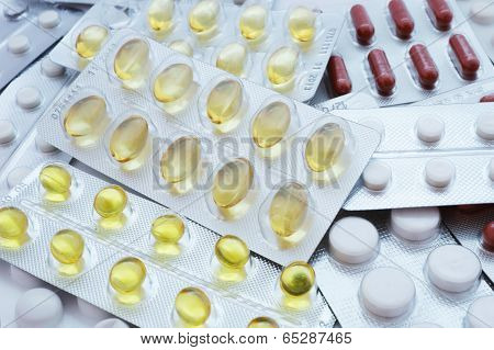 Heap of medicine pills