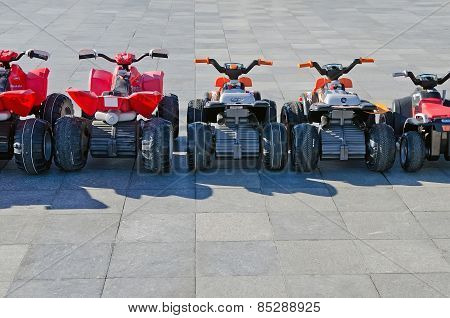 Fun For Kids - Children's Amusement Rental Cars