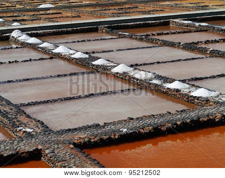 Salina del Carmen salt evaporation ponds