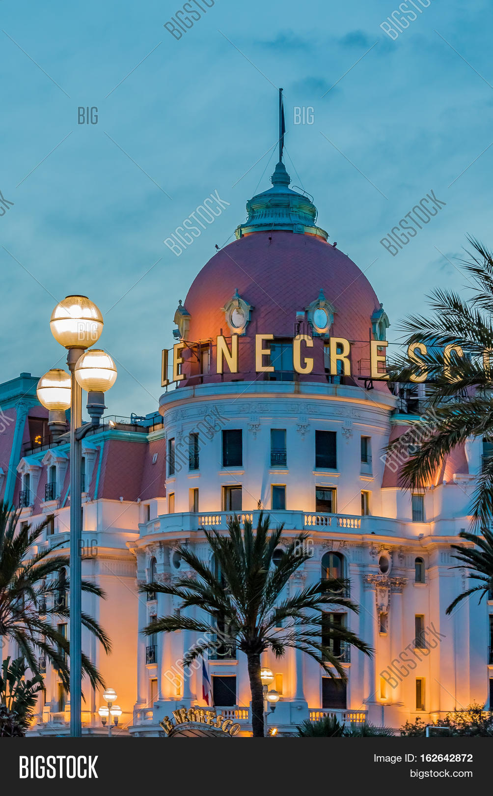 Imagen y foto Hotel Negresco Nice (prueba gratis) | Bigstock