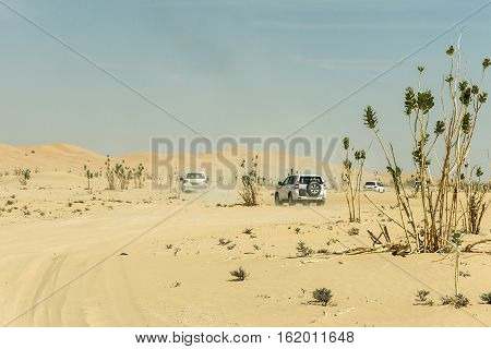 Jeeps traditional Safari Dune Bashing with tourists Oman Ubar in Desert Rub al Khali 6
