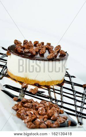 Prepared for special occasions, delicious and beautiful cake