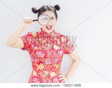 Asian Lady In Chinese Cheongsam Dress Use Manifier