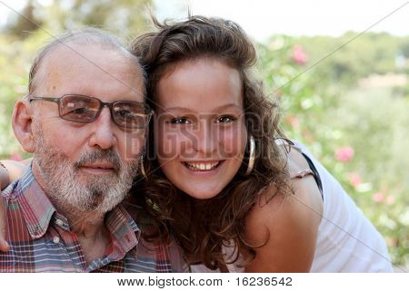 Papi et petite-fille