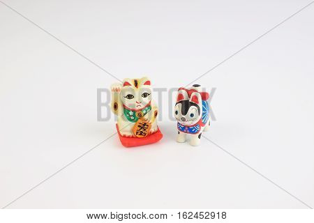 The Tiny Of Manekineko And Inuhariko