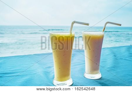 The cafes and restaurants of Sri Lanka offers the popular Indian yogurt-based drink with various fruits named lassi Hikkaduwa.