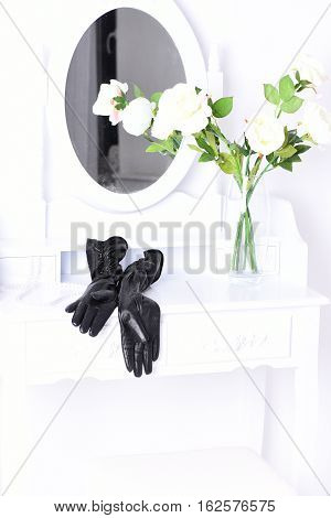 Black Glovers On Female Boudoir