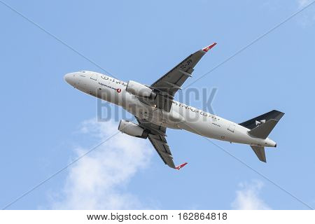 Airplane Takes Off