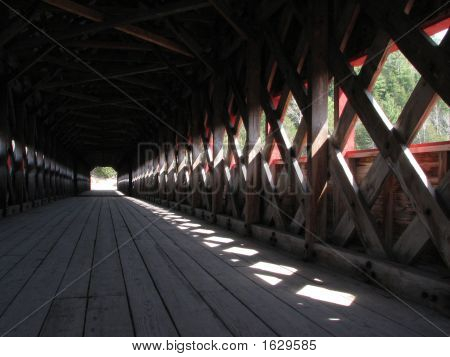 Krytý most