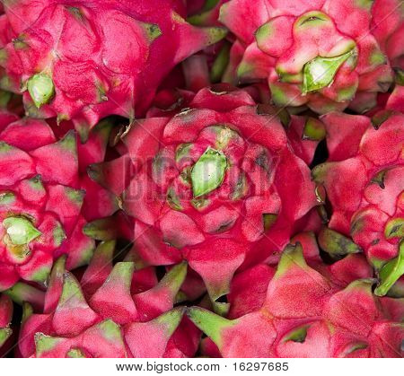 Frutta tailandese. Dragon fruit - Geow Mangon