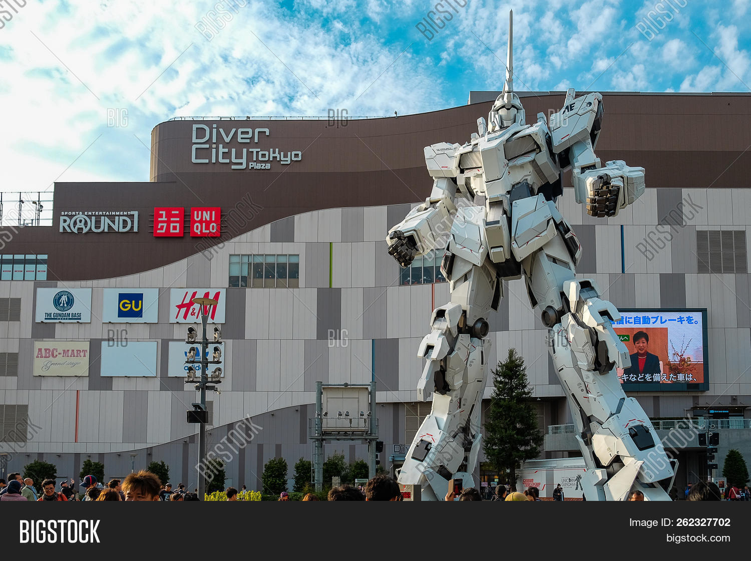 Mobile Suit Gundam Image Photo Free Trial Bigstock Mobile Suit Gundam Image Photo Free Trial Bigstock