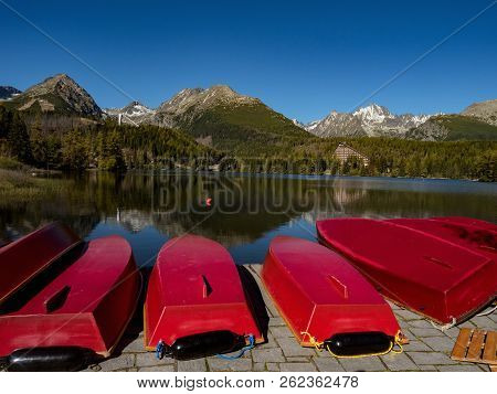 Mountain Lake Strbske Pleso In National Park High Tatra, Vysoke Traty, Slovakia, Europe. Strbske Ple