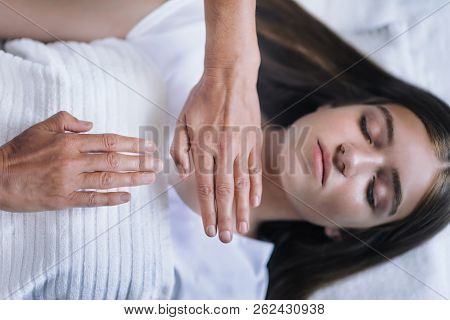 Reiki Healing Session With Teenage Girl