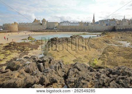 Saint Malo, France - August 27, 2018: View Of The Walled City Of Saint Malo From The Fort National, 
