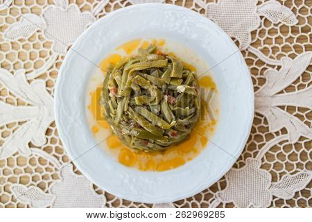 Turkish Traditional Green Beans / Zeytinyagli Fasulye