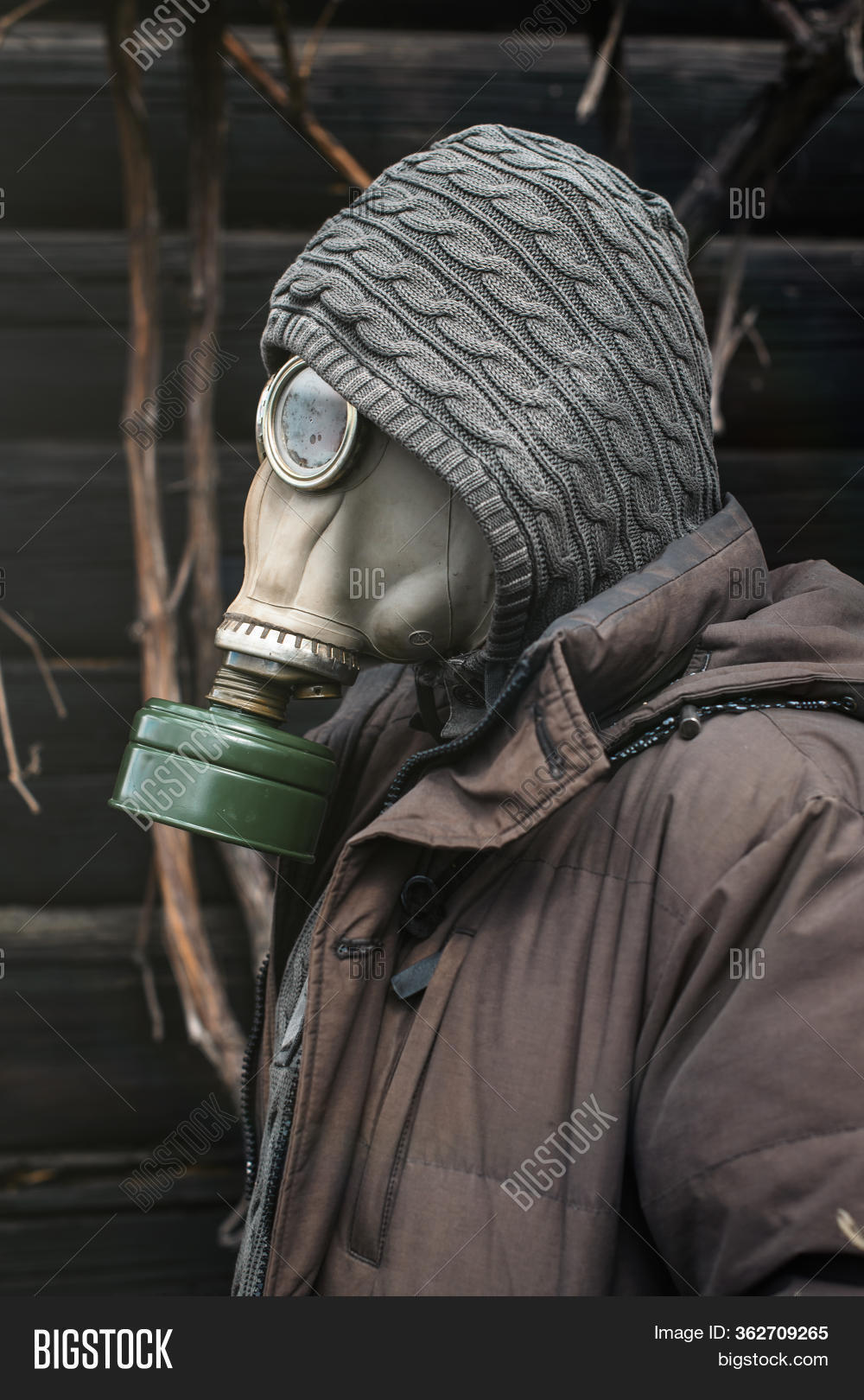 Portrait Man Gas Mask Image & Photo (Free Trial) Bigstock