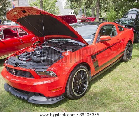 Carro de 2012 Ford Mustang Boss 302
