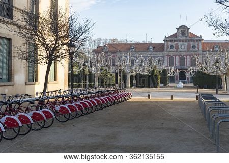 Barcelona, Spain - 13 January 2018: Morning Deserted Streets Of The City Of Barcelona In Spain.