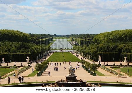 Versailles, France - August 26, 2019: Nice Panorama Of The Versailles Gardens From The Parterre Deau