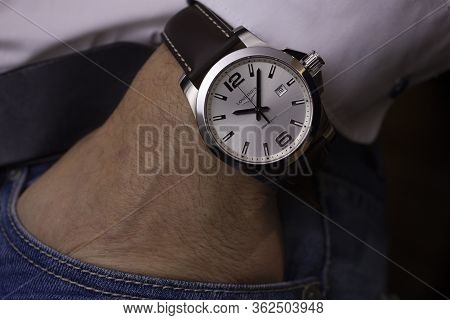 Saint-imier, Switzerland 31.03.2020 - Closeup Fashion Image Of Longines Watch On Wrist Of Man: Mans 