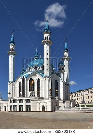 The Kul Sharif Mosque Is Located In Kazan City In Russia