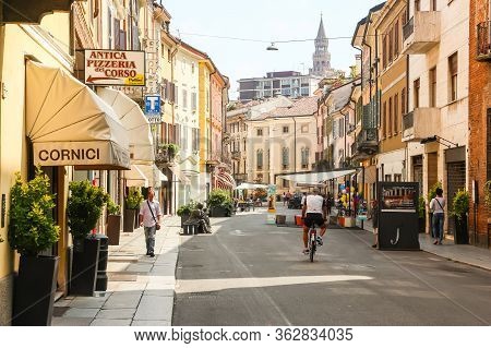Cremona, Italy - Circa September 2018. Beautiful Streets Of Cremona In Sunny Day.