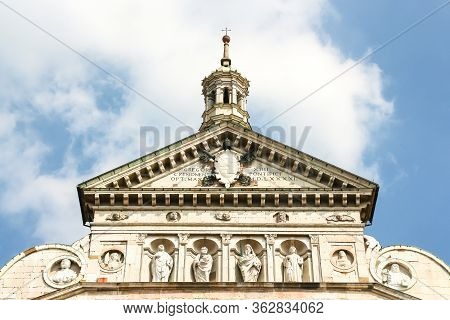 Cremona, Italy - Circa September 2018. Beautiful Architecture Of Catholic Church (cattedrale Di Crem