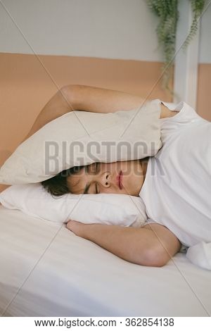 The Introvert Guy Who Don't Wanna Leave His Bed.