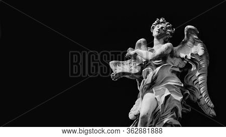Angel Shows Jesus Inri Sign