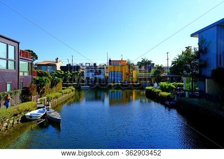 City Landscape. Usa, Los Angeles. July 2019
Colorful Background Of Houses And Plants For Publication