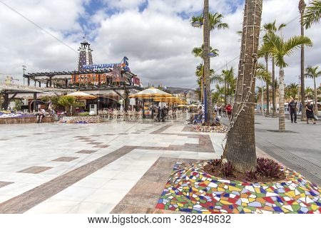 Spain, Canary Islands, Tenerife, Las Americas - May 17, 2018: Street In Playa De Las Americas On Ten
