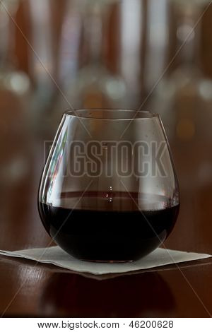 Stemless czerwonego wina
