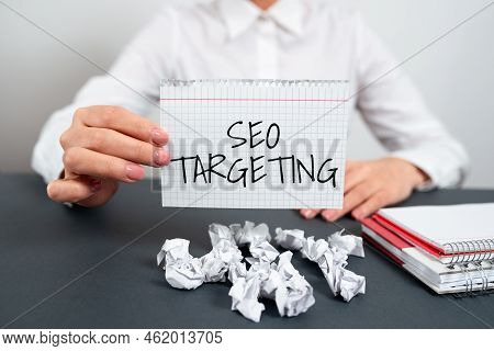 Writing Displaying Text Seo Targeting. Word For Specific Keywords For Location Landing Page Top Doma