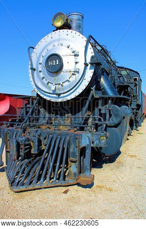 September 20, 2022 In Atchison, Ks:  Vintage Steam Locomotive On Railroad Tracks At The Atchison, Ks