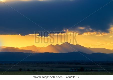 Sunset yli Longs Peak