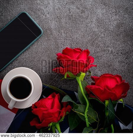 United States Election Design Concept With American Flag, Rose And Smart Phone