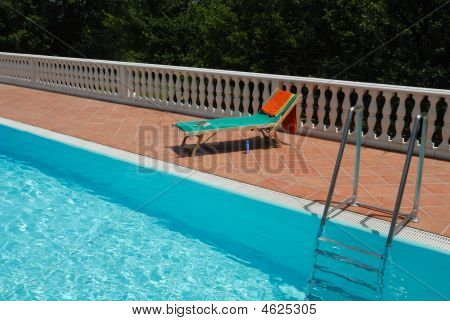 Luxus-Schwimmbad